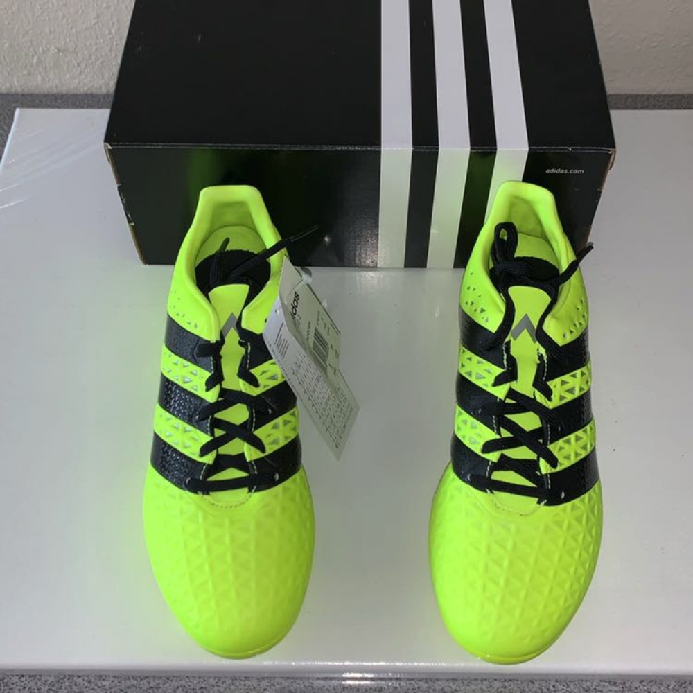 Adidas Ace 16.3 ( Youth 5.5)